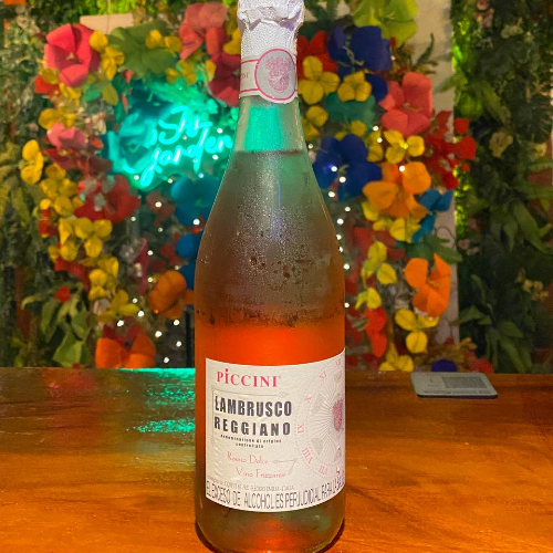 Vino piccini lambrusco reggiano rosado
