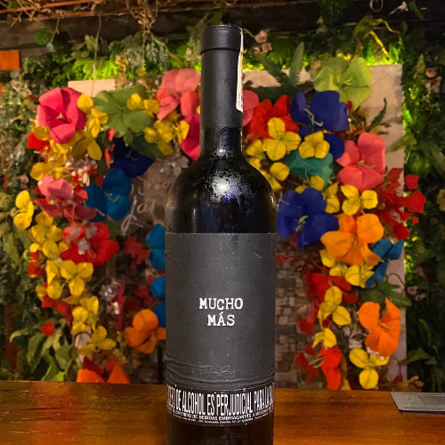 Vino tinto Mucho Mas